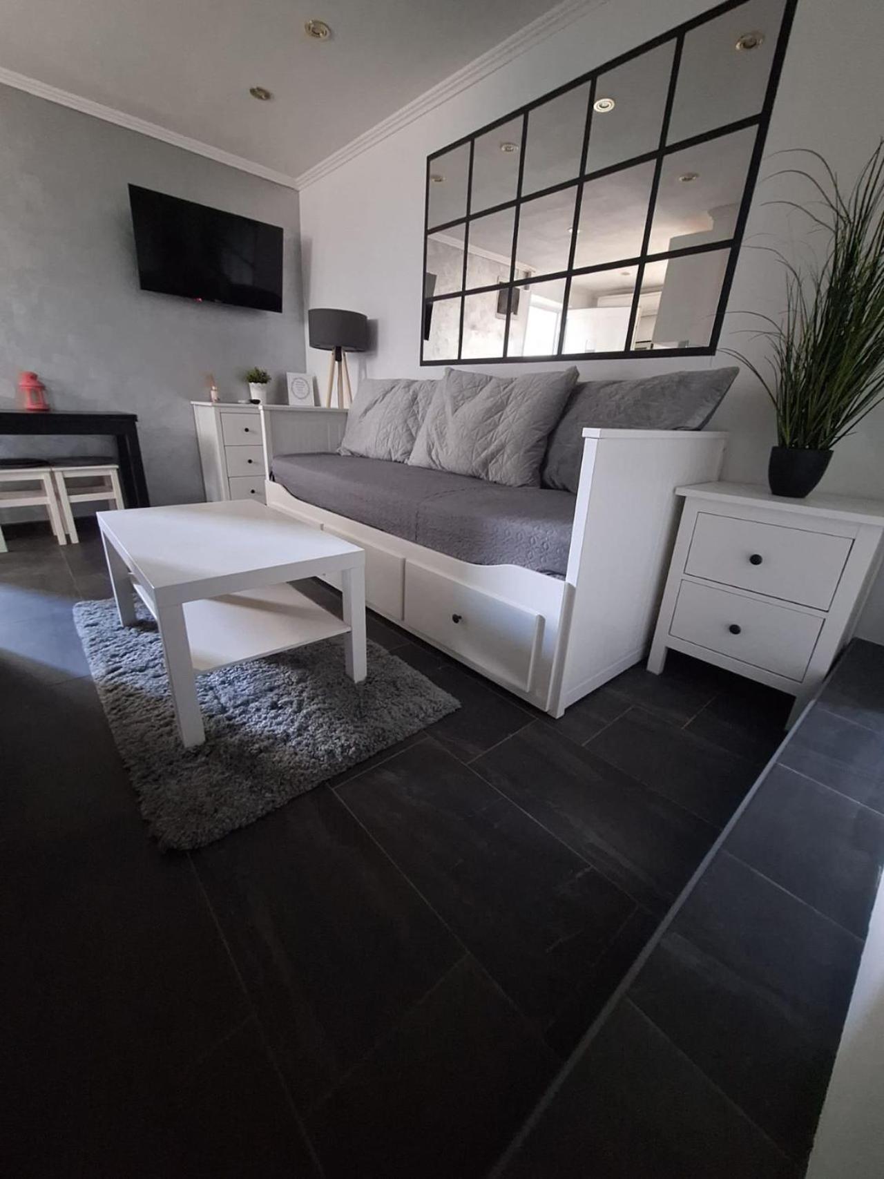 Apartment Lucy Zadar - Free Private Parking Extérieur photo