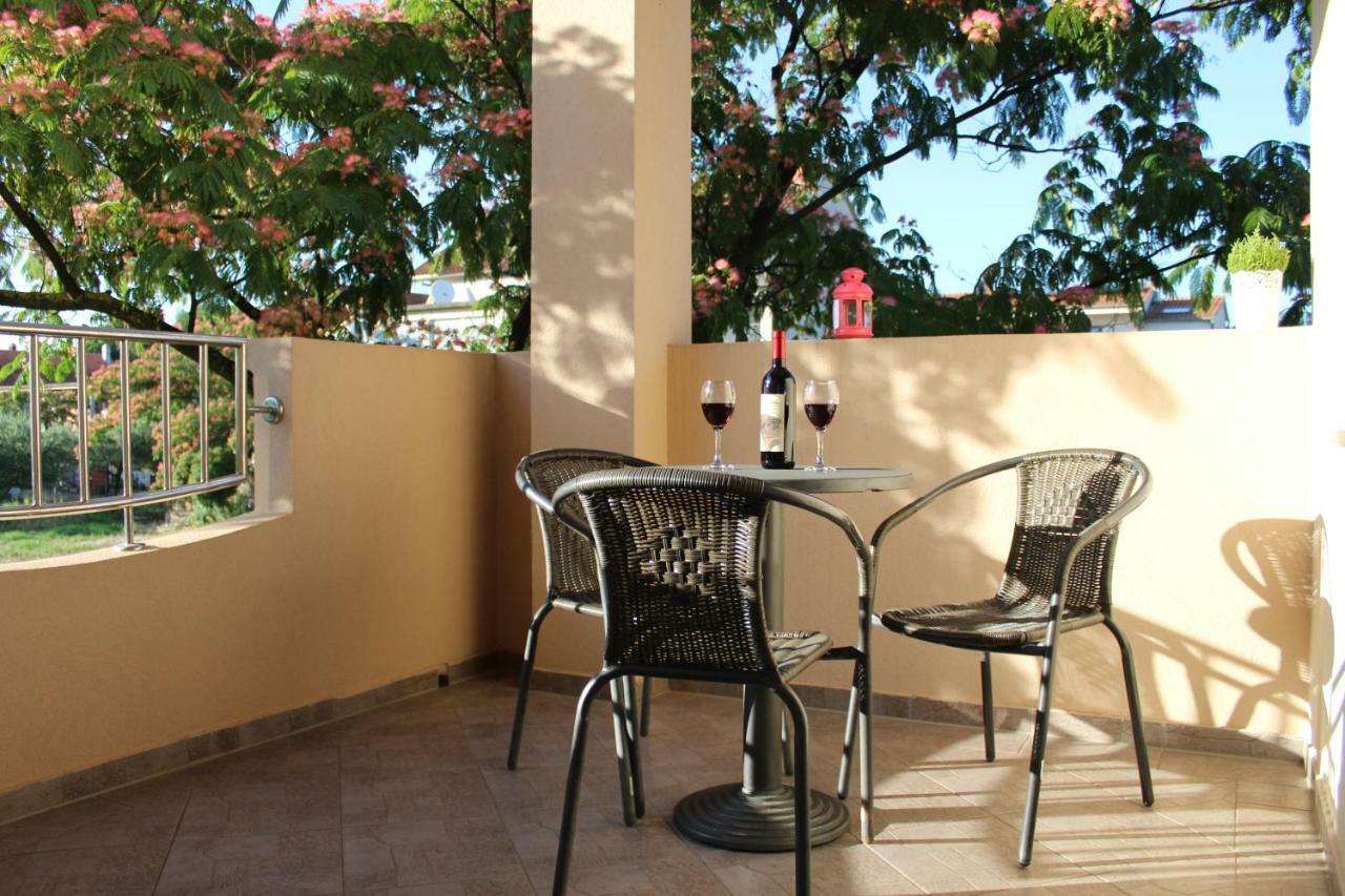 Apartment Lucy Zadar - Free Private Parking Extérieur photo